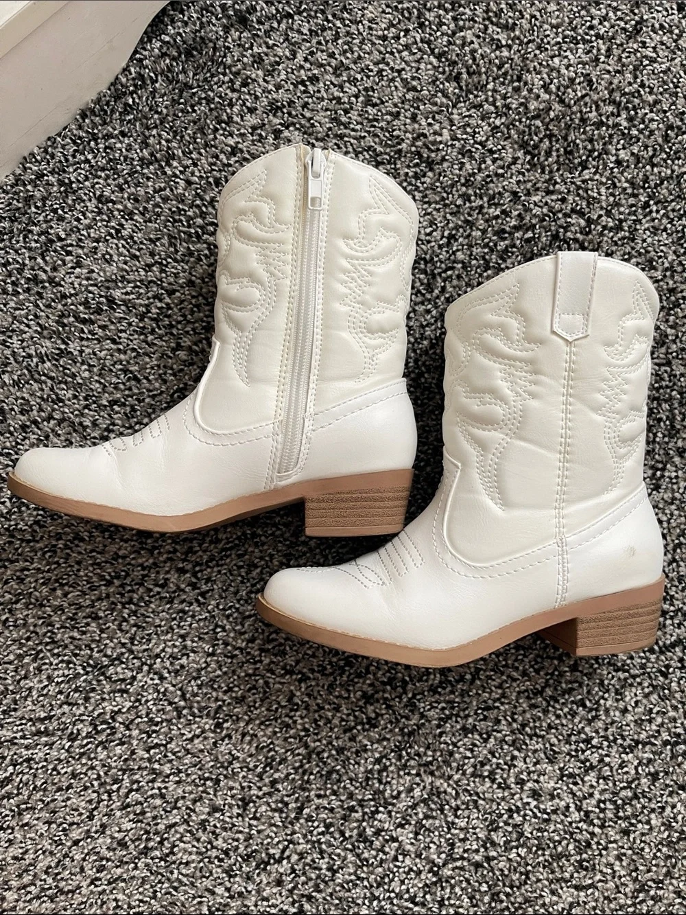 SODA Cowgirl Boots